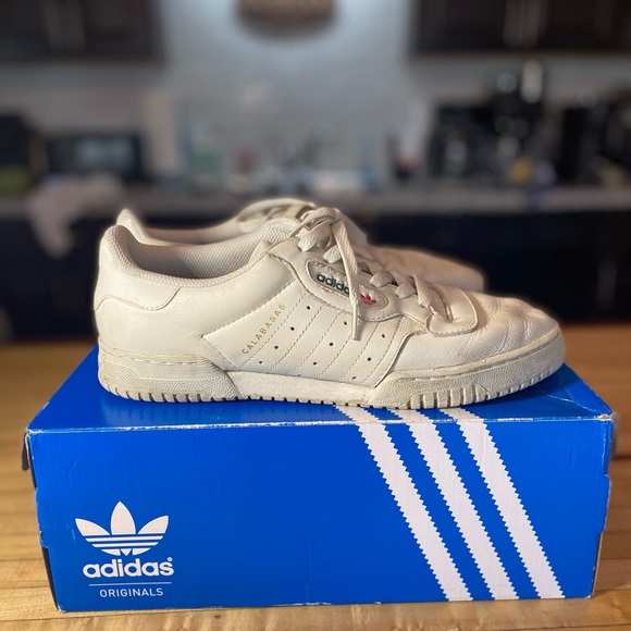 adidas gazelle silver green womens Adidas Powerphase Wonder Beige Collegiate Green JP7082 – Sneaker Junkies main image 1